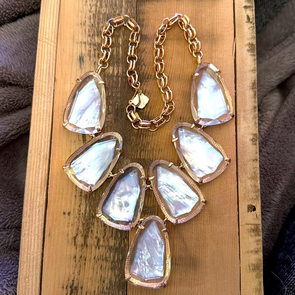 Kendra Scott Necklace